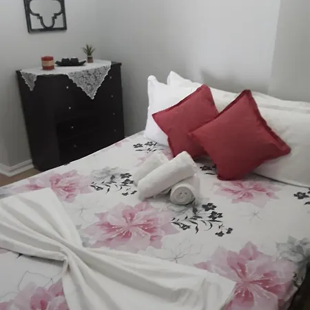 Apartment Filoxenia *